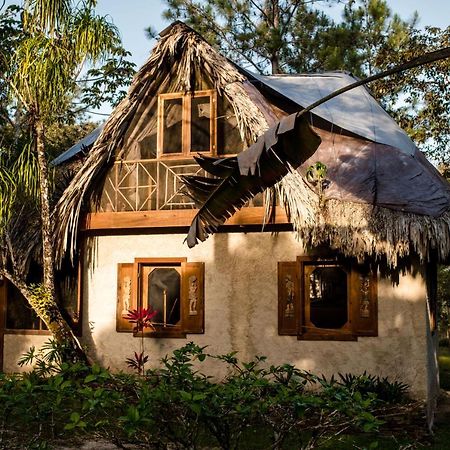 Pine Ridge Lodge San Ignacio Exterior foto